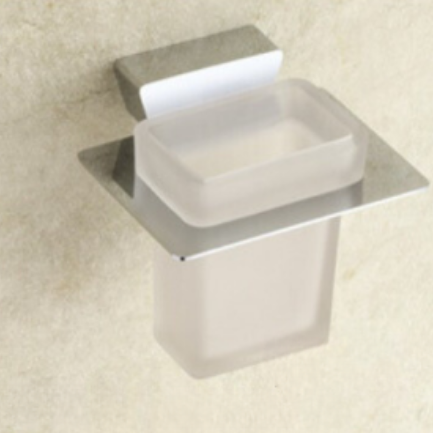 Rocio  Dazzel Glass Tumbler Holder for bathroom